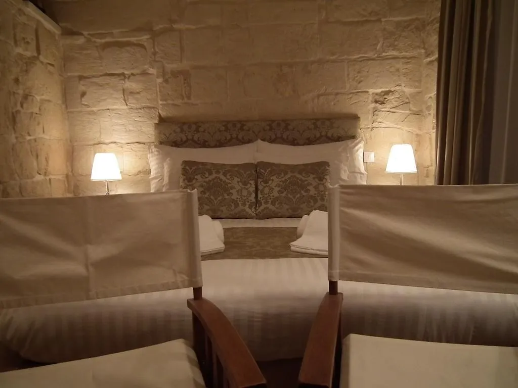 Loggia Mariposa Bed & Breakfast Naxxar 4*,