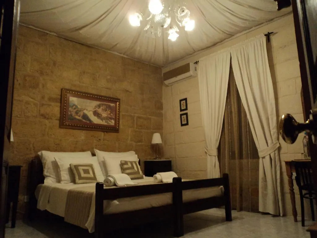 ****  Loggia Mariposa Bed & Breakfast Naxxar Malta