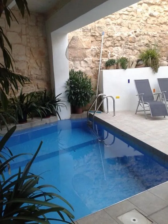 ****  Loggia Mariposa Bed & Breakfast Naxxar Malta